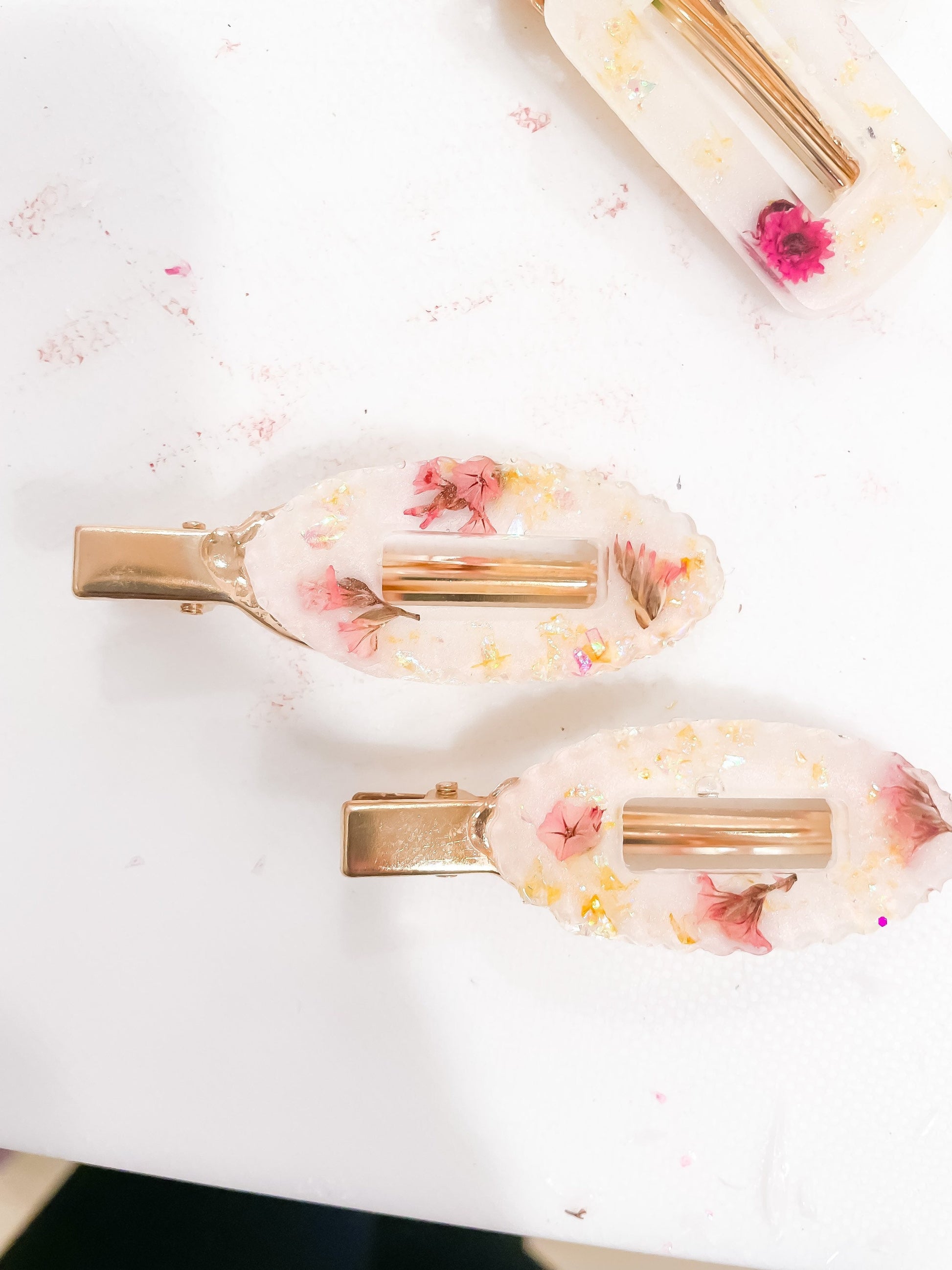 Dried Flowers Resin Hair Clips, hair accessories, dress up